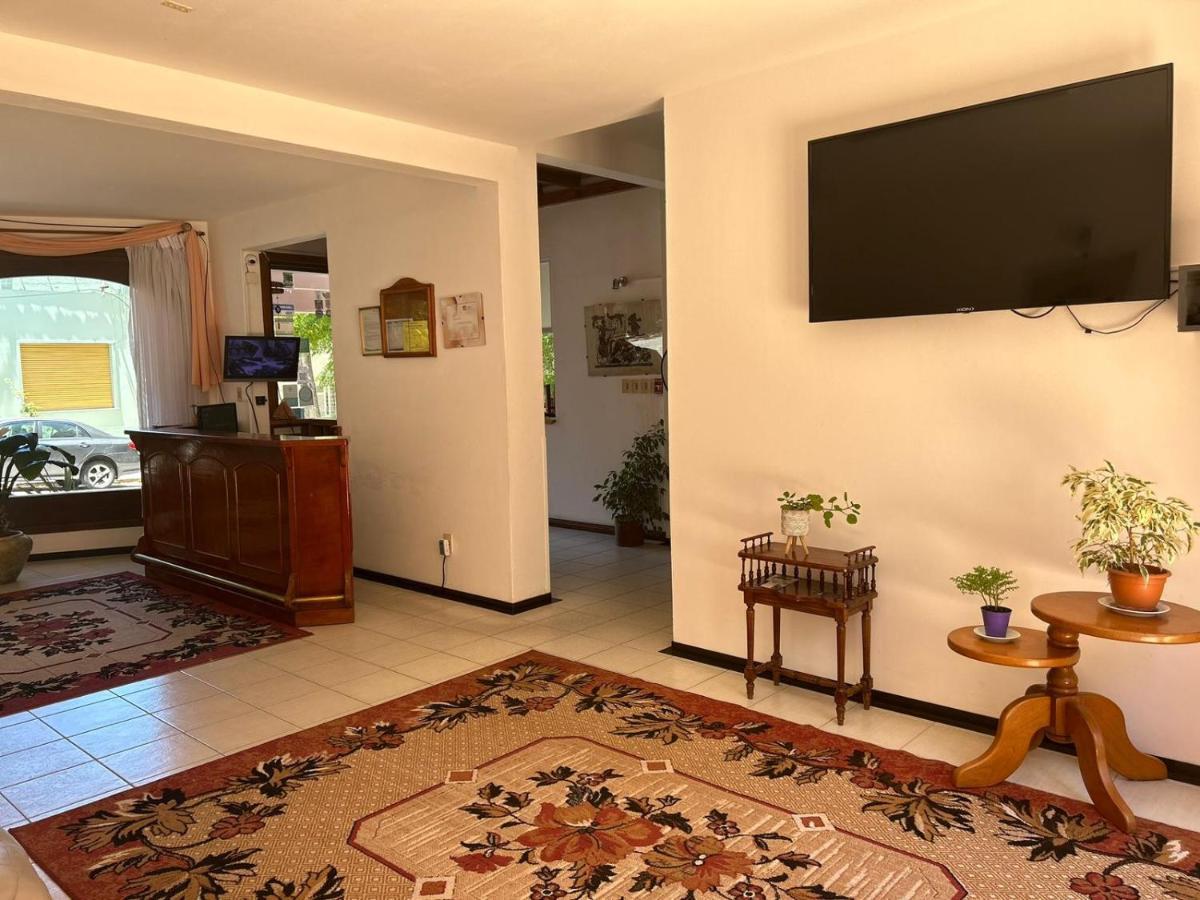 Hotel Perla Del Plata Колония дел Сакременто Екстериор снимка