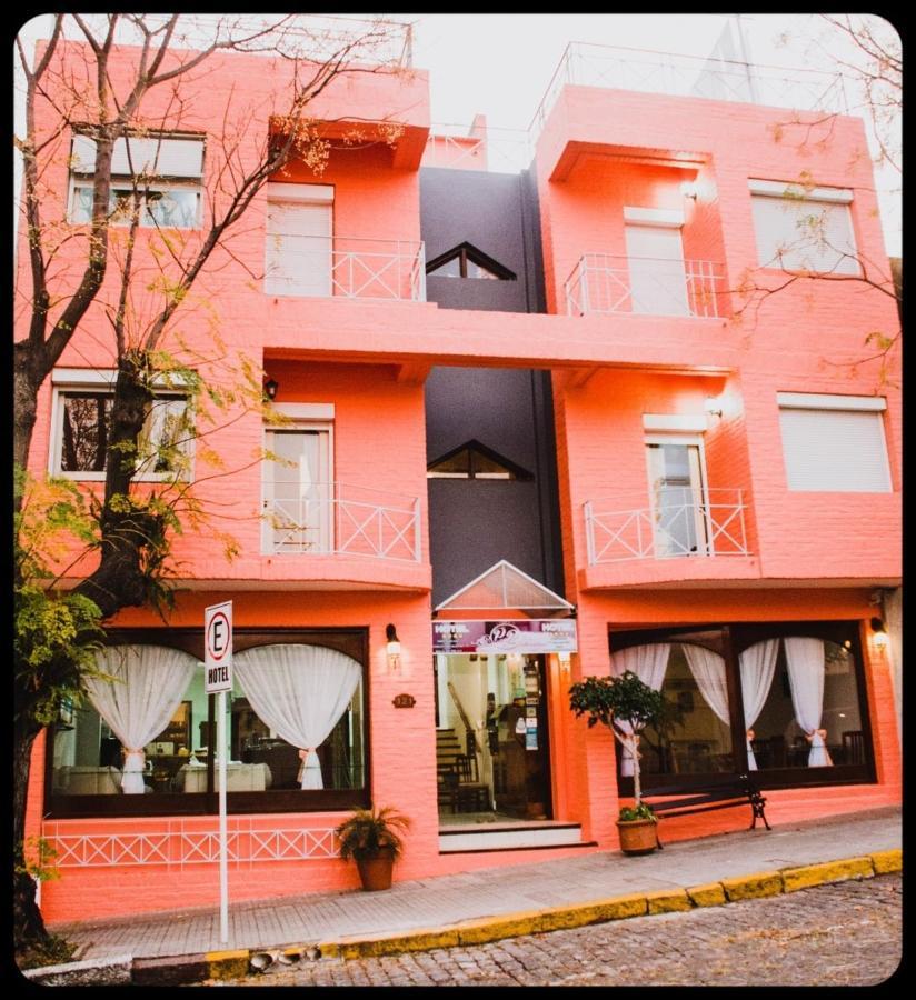 Hotel Perla Del Plata Колония дел Сакременто Екстериор снимка